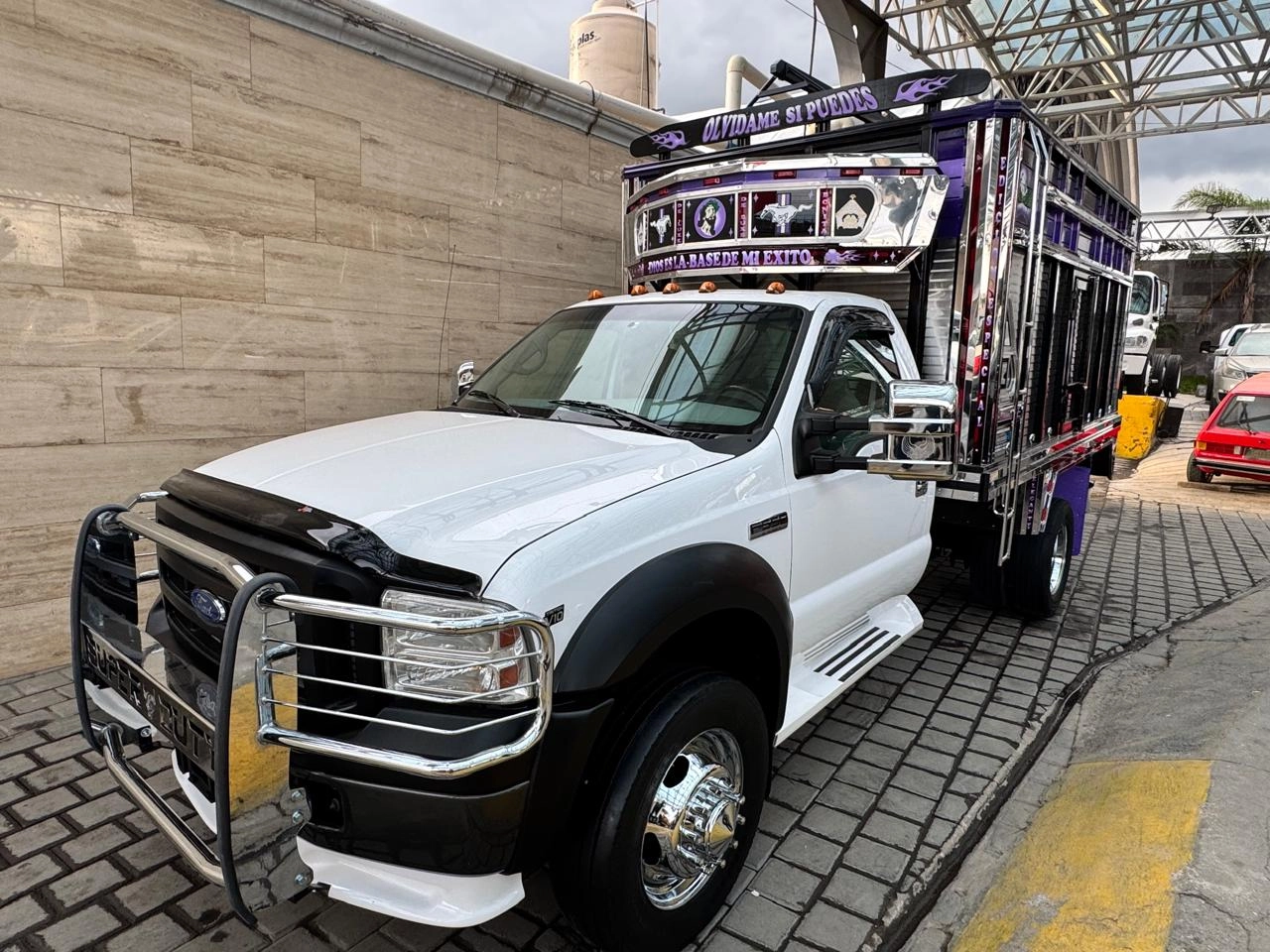 f-550-xl-20061209.webp